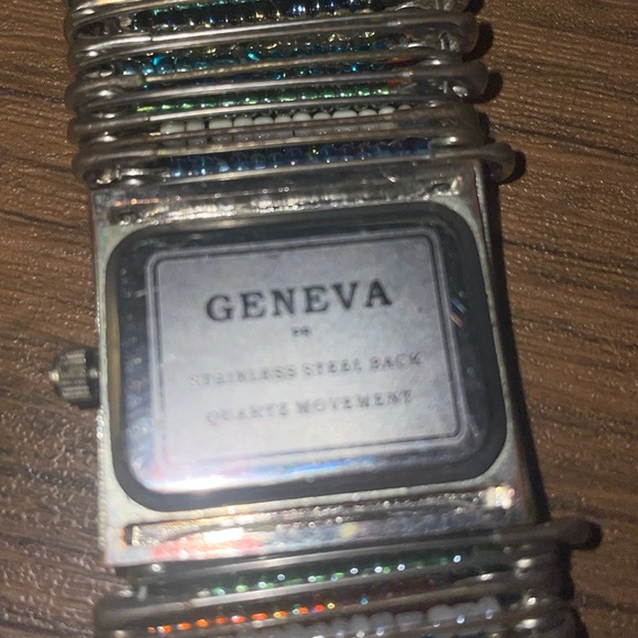 Handcrafted Watch - Picture 3 of 8